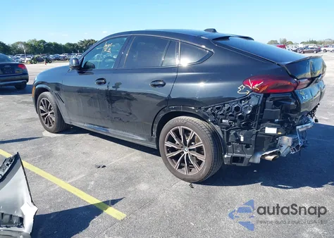 2025 BMW X6 xDrive40I z USA, uszkodzony, nr VIN 5UX33EX06S9Z23538